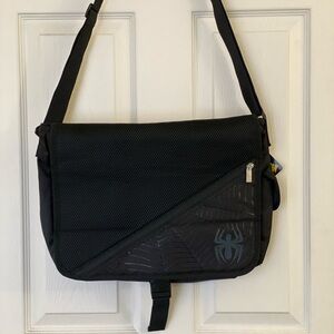 NWT SPIDER-MAN Laptop Shoulder Bag